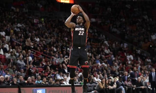 就在刚刚,热火传来坏消息,球迷:但愿不是吉米巴特勒