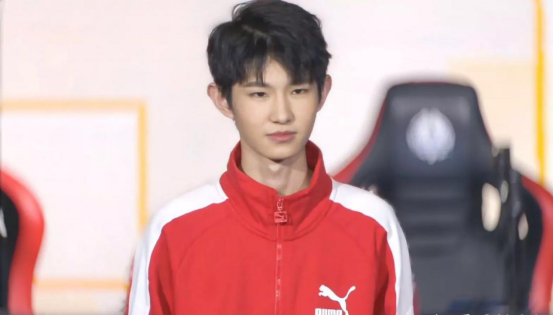 kpl:盘点选手中的"花美男",一诺小奶狗,麟羽神似