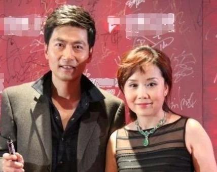 他与妻子在一起28年无绯闻,妻子很红,自己却无人知|陆剑民|胡月|妻子