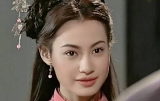 在tvb镜头下杨雪才是真的美,比江玉燕还让人惊艳,不输以前港星