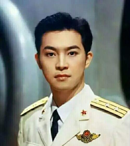 军艺有四大校草我们只记得杨洋沈腾和沙溢把他遗忘了