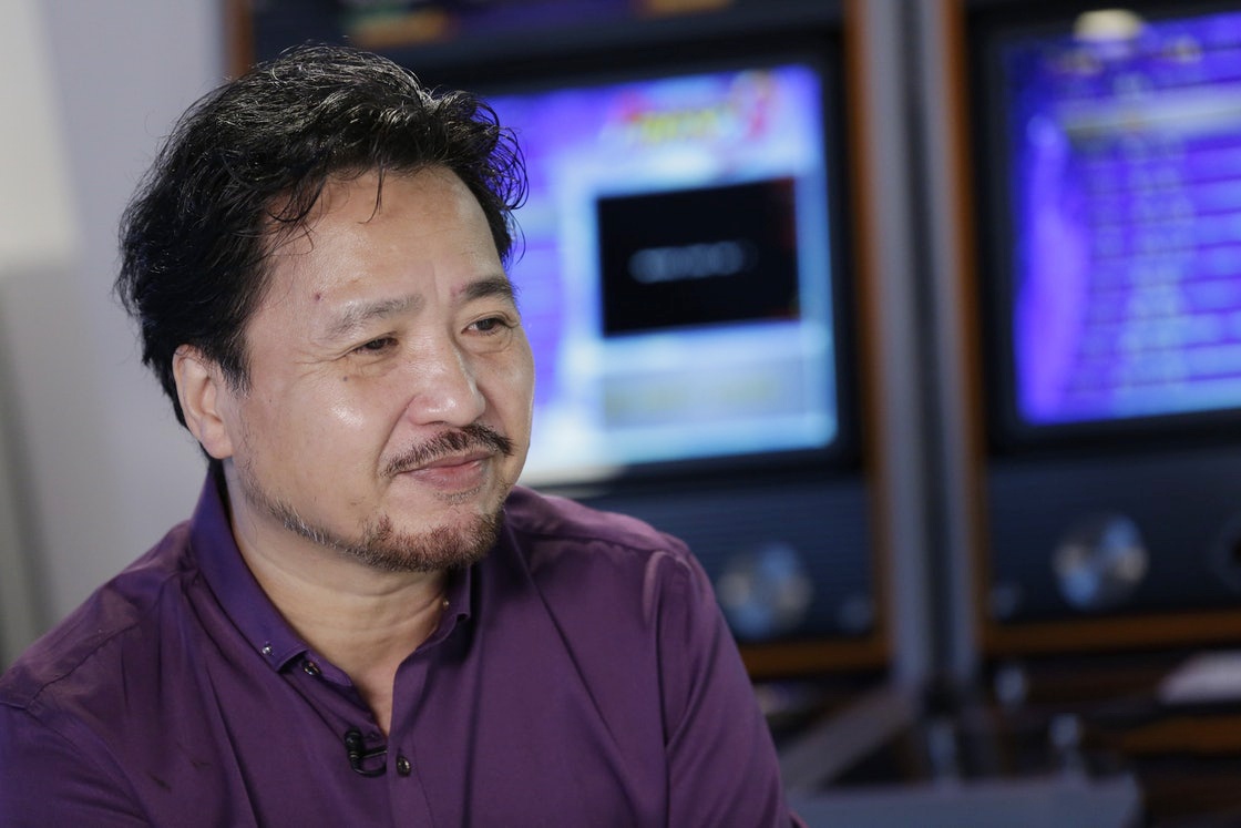 tvb绿叶不愿降薪约满离巢为日后合作铺垫称没有立场抱怨无线