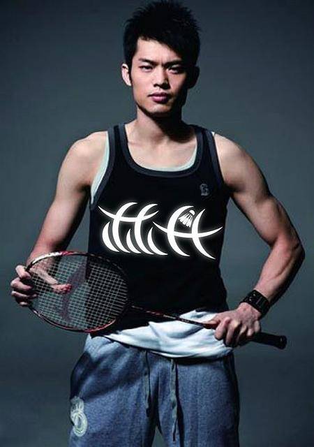 在微博上林丹个人透露,37岁他体能和伤痛已经不再允许自己和队友并肩