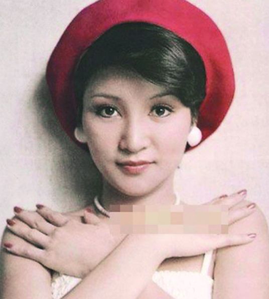 谢霆锋妈妈年轻时的照片,美得让人惊艳,不愧是港姐冠军