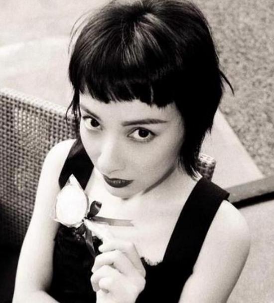 这么久了才发现,原来"赫本妆"最美的,还是混血感十足的吴昕!