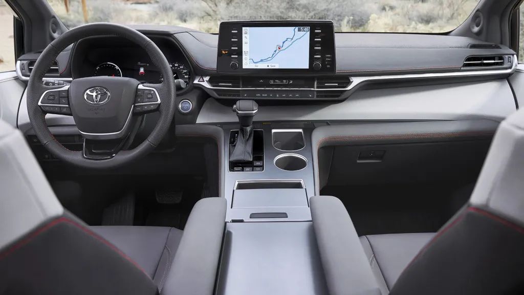 本田新款CR-V即将上市，特斯拉Model S/X降起售价...丨今日车闻