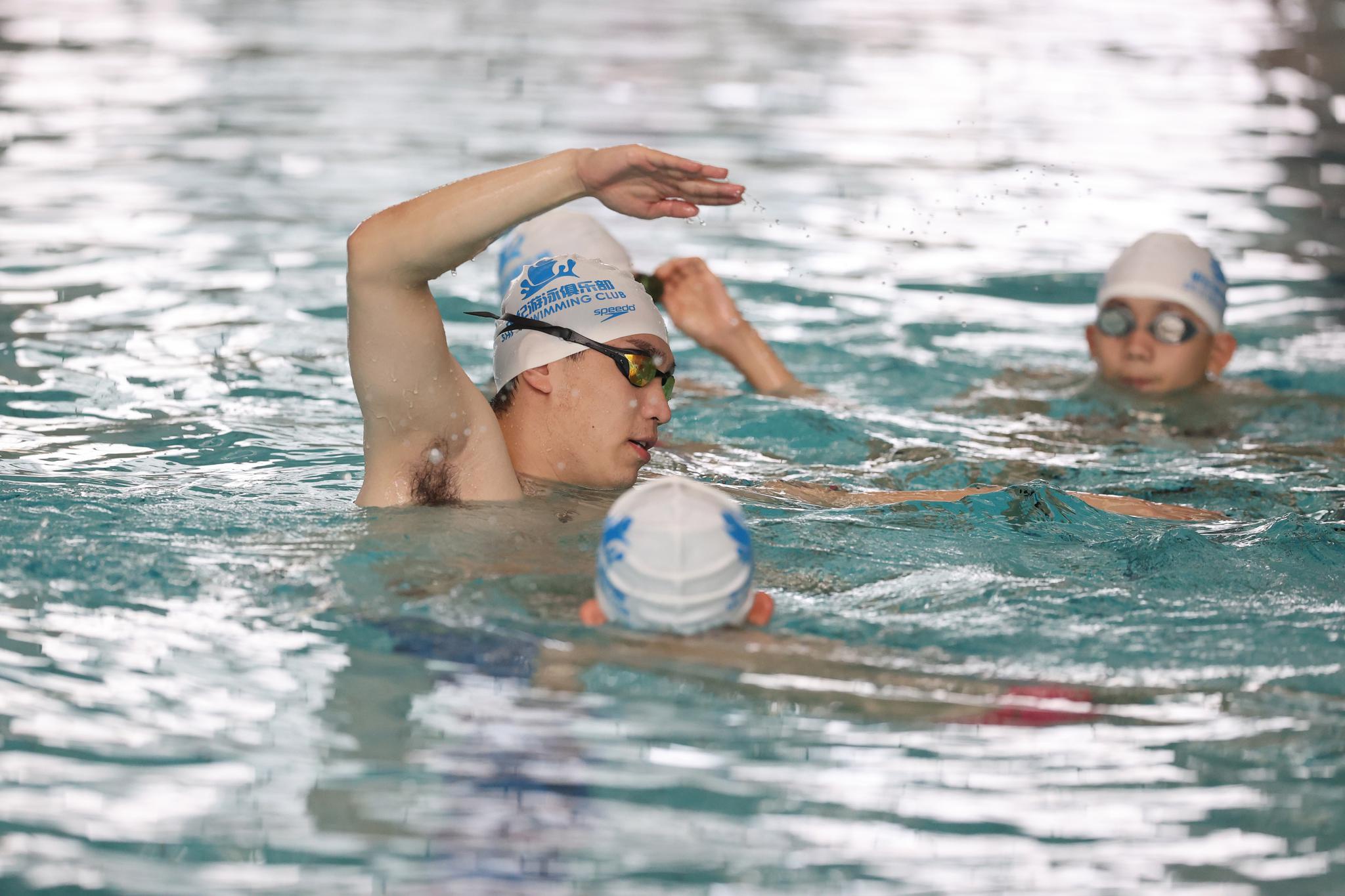 前国家游泳队运动员教你学游泳