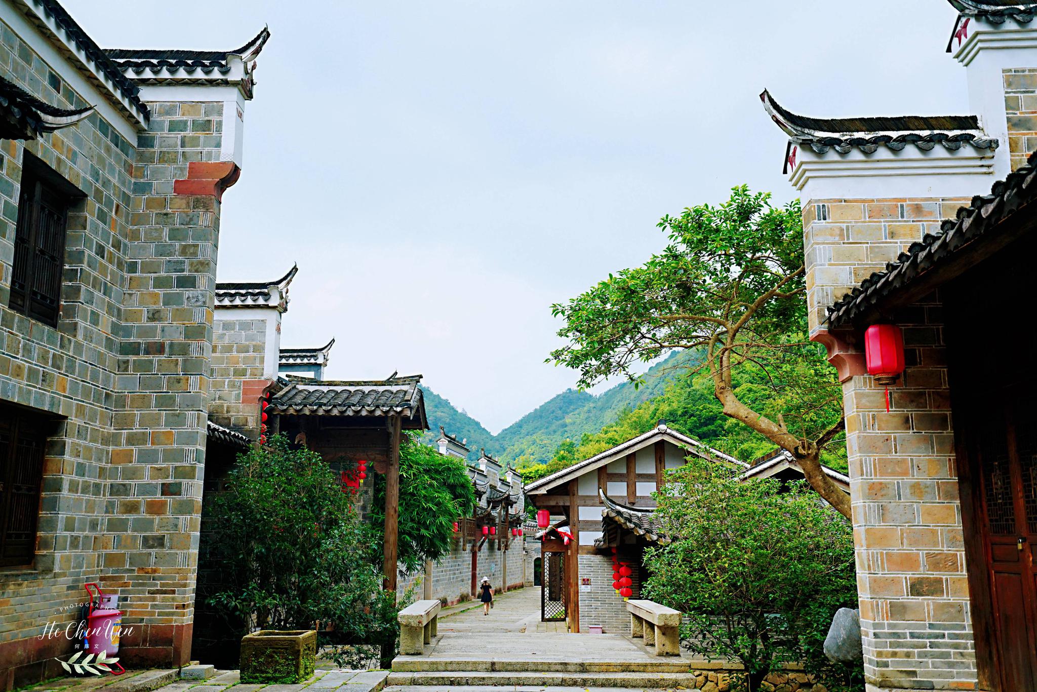 广东的香格里拉,藏着一片山麓古镇,仿佛穿梭了千年岁月|云髻山|古镇