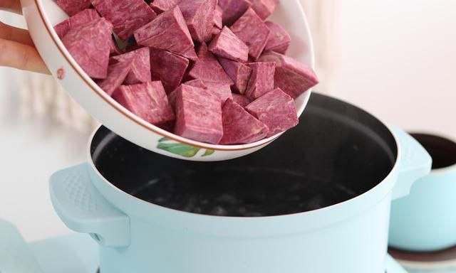 别再说这个是转基因了!平时多吃,养颜美容抗衰老,女人都喜欢!