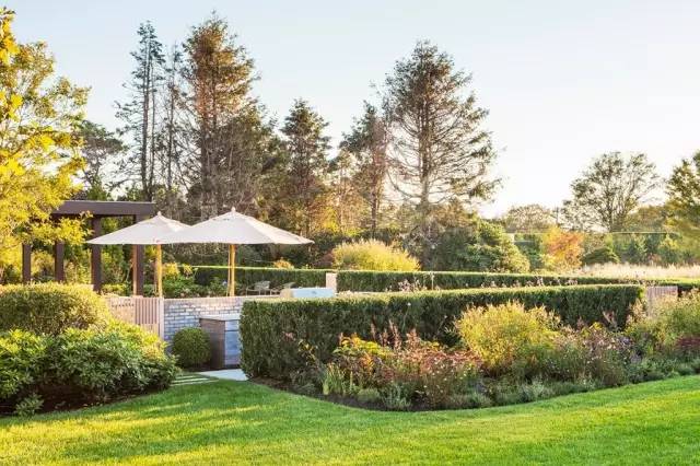 重庆春之秋:5套国外私家花园设计,简练素净的美