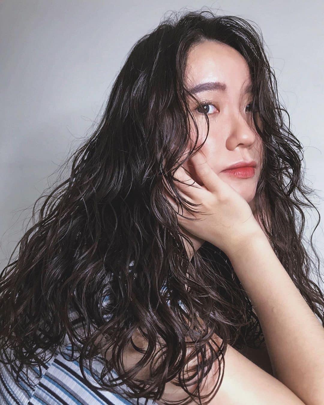 长短都百搭,这样烫发让你感受上个世纪的美|复古|烫发|发型_新浪新闻