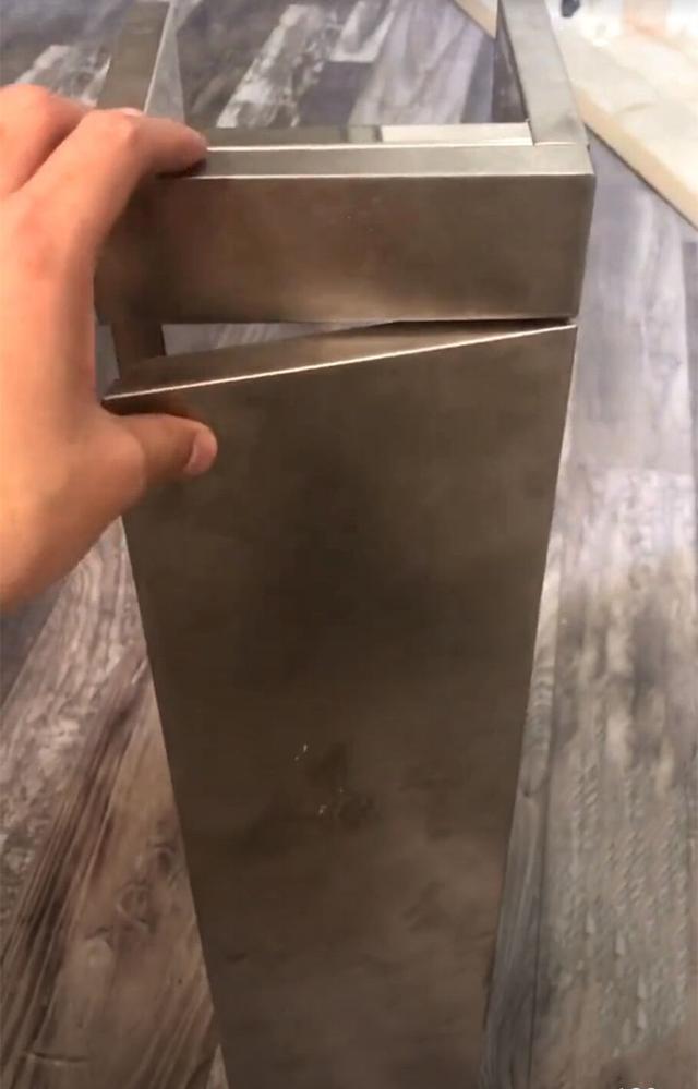 头一次见这样的下水管包管设计,可以随意拆卸,还能当储物柜用!