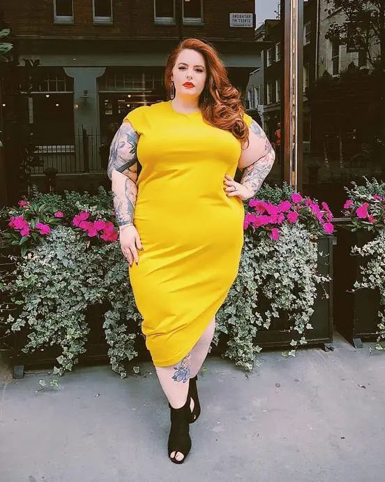 来自美国,身高165cm,体重却超过了250斤.