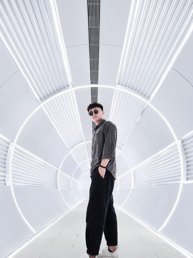 红 丝 绸 米拍摄影师@ 创作 shot on huawei p40 pro 关