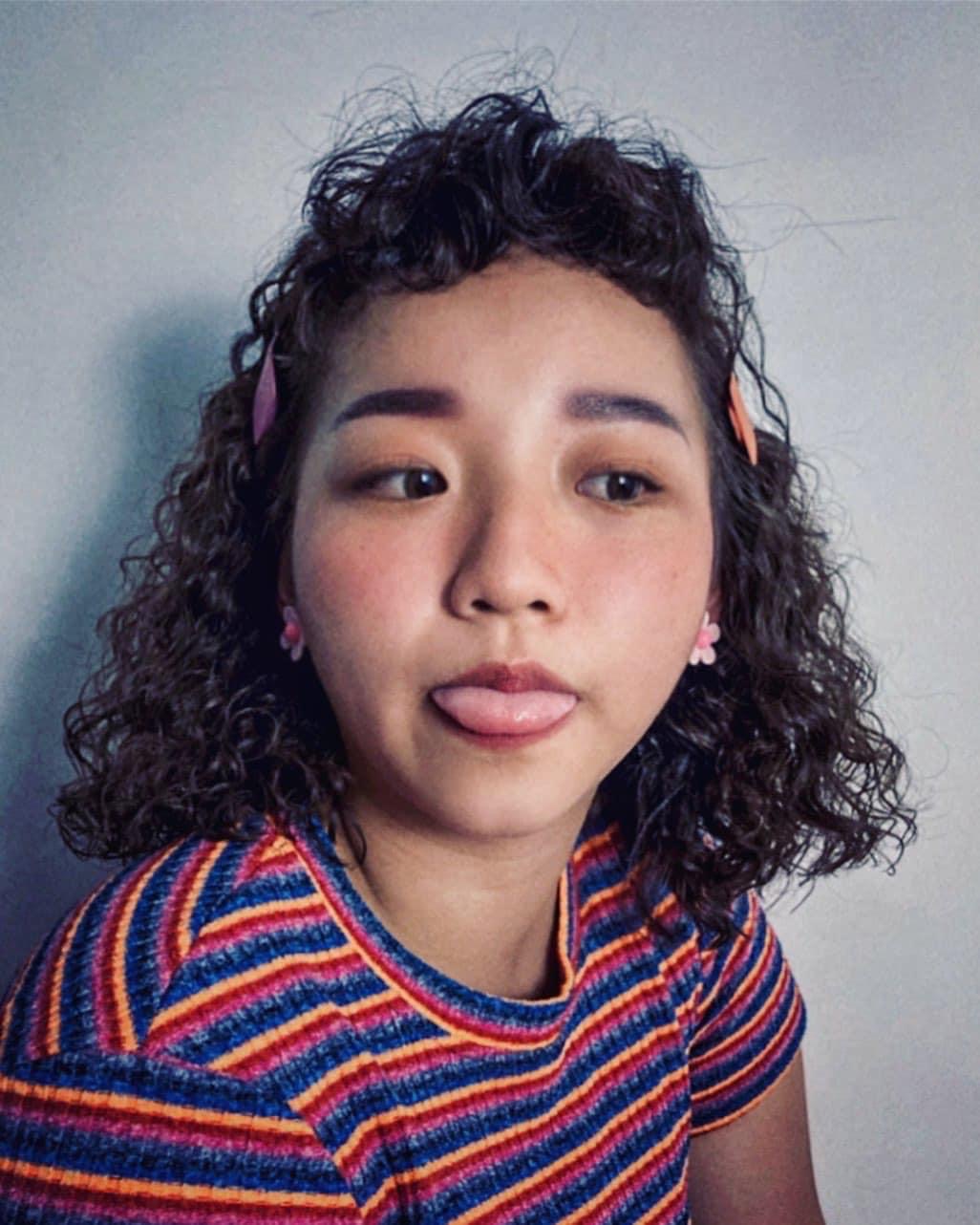 复古卷发造型绝了,长短都百搭,这样烫发让你感受上个世纪的美