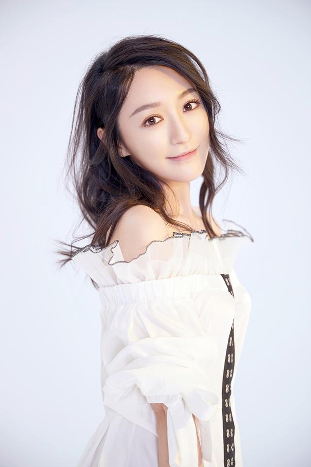 荆州四大美人:个个美丽动人,你喜欢哪一个|夏梓桐|荆州市|女演员_新浪