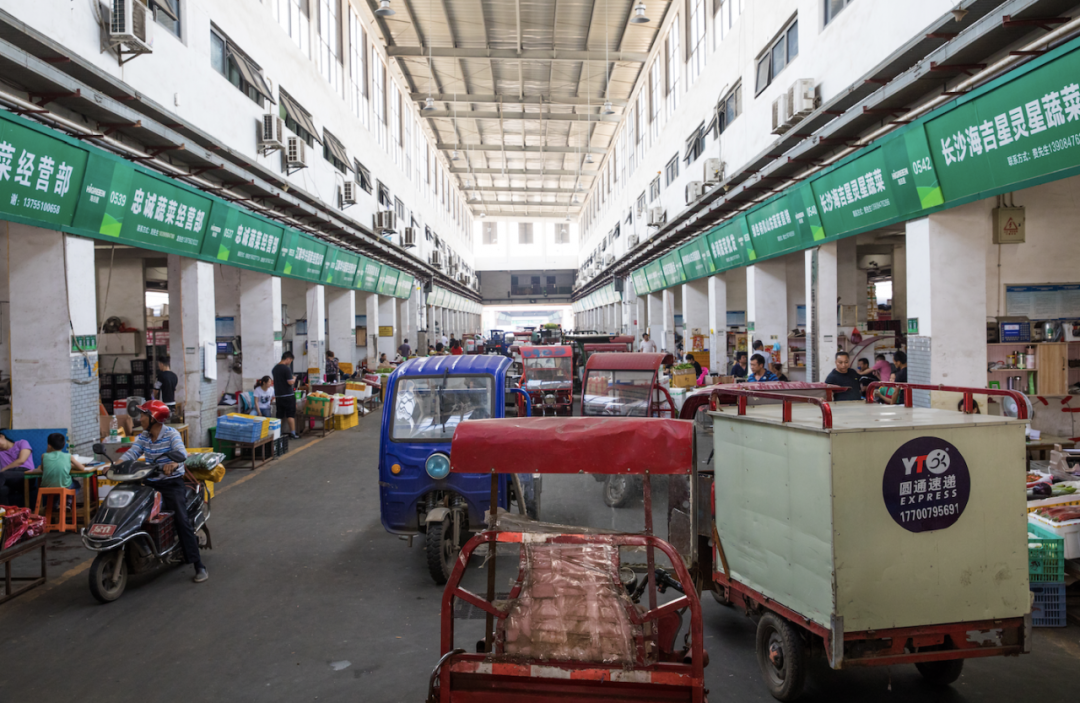 3逐步取消活禽市场交易