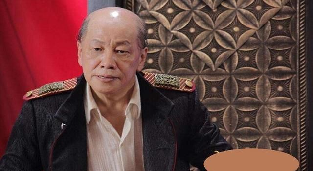 曾经的一代大侠陈真现在如何了看照片看得出来一切都变了