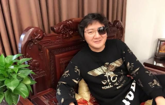 杨臣刚|劳斯莱斯|明星_新浪新闻