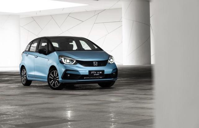 全新一代“平民超跑”预售 8.18万元起，到底香不香