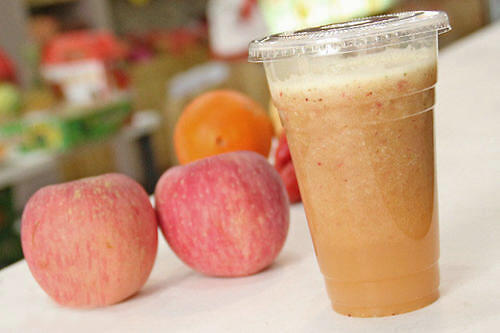 榨苹果汁可以加蜂蜜吗苹果汁兑蜂蜜有什么功效