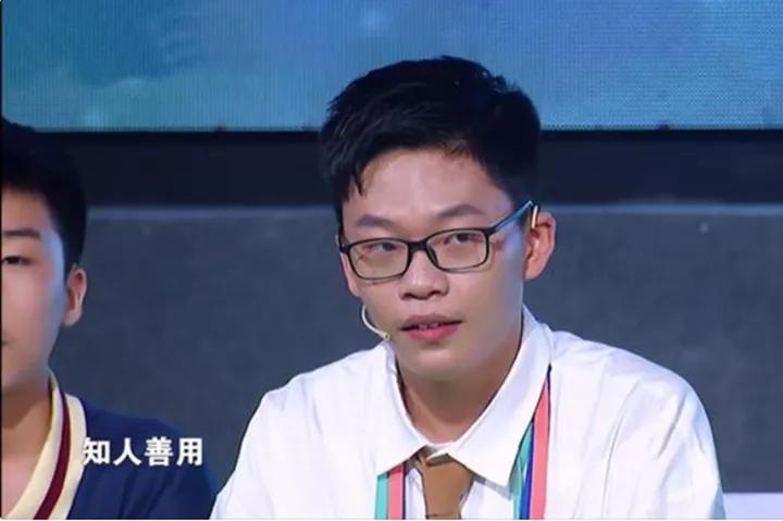 《最强大脑》成网红孵化基地?选手线下跳女团舞,成立粉丝后援会