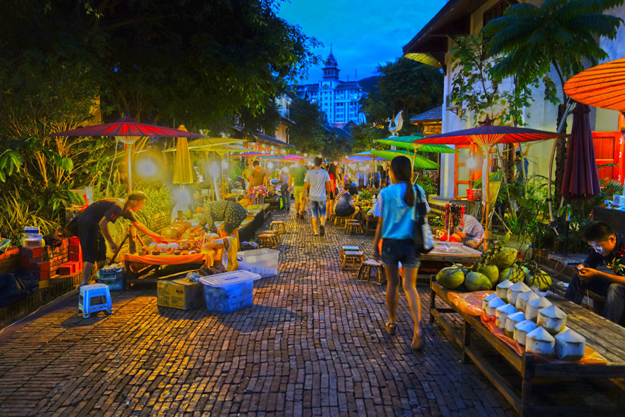 "第一夜市",成立23年,原汁原味的西安就藏在这里