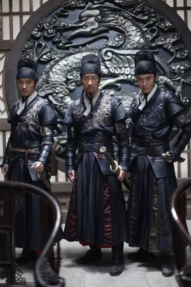 明朝灭亡时15万威风凛凛的锦衣卫突然消失他们都去哪了