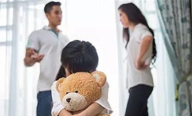 35岁单亲妈妈改嫁，继父要求9岁孩子“随我姓”，到底该不该改？休闲区蓝鸢梦想 - Www.slyday.coM