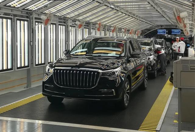 3.0T机械增压 V6发动机 纵置四驱 别误解 这是台中国品牌SUV