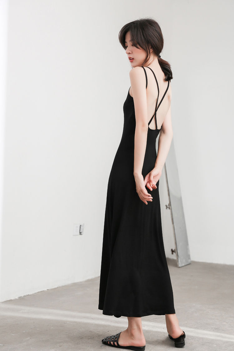 小仙女还不赶紧穿上露背裙,让自己尽情美起来|露背裙|小仙女|裙子