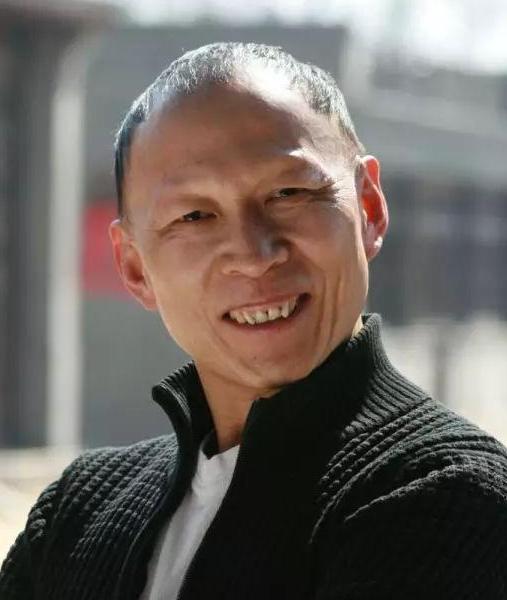 比杜旭东还丑的李明曾吓哭蒋雯丽不让女儿演戏只因长得像爹