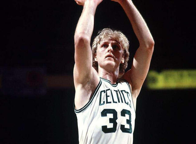 魔术师新秀赛季场均18分7助7板没拿到最佳新秀最佳新秀是谁