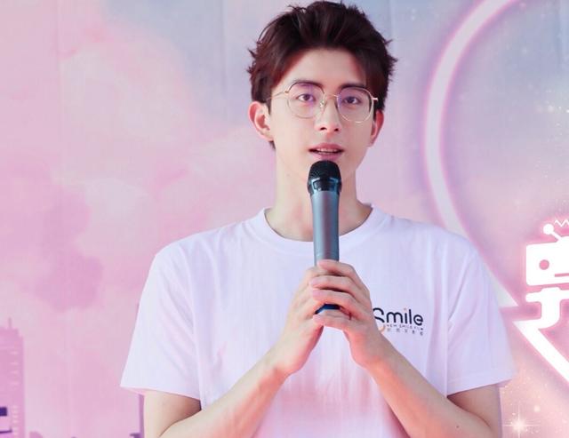 吕小雨再演甜恋剧抛弃陆一白爱上张昊天这cp感好强