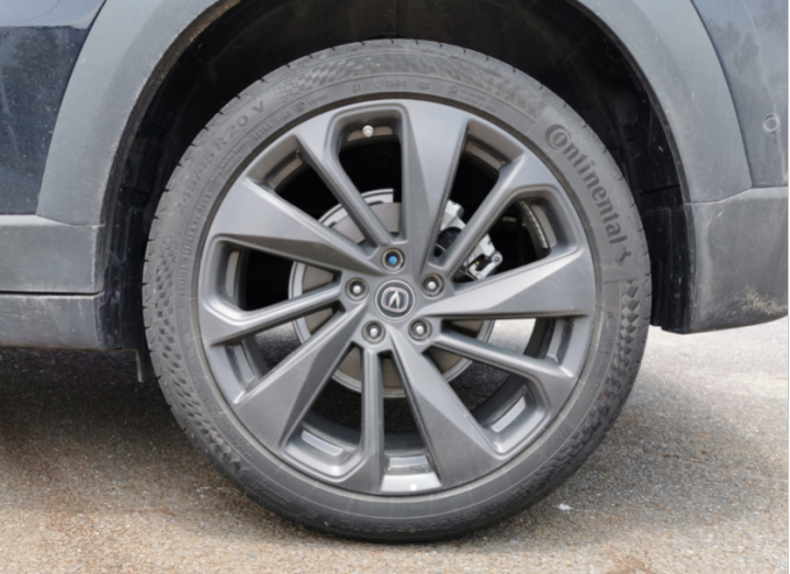 除了颜值爆表,设计还颠覆常识,长安uni-t还有两点是必买的理由