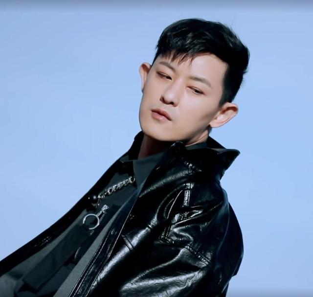 7位中年男星正式成团出道团建拍大片亮点不断网友笑死我了