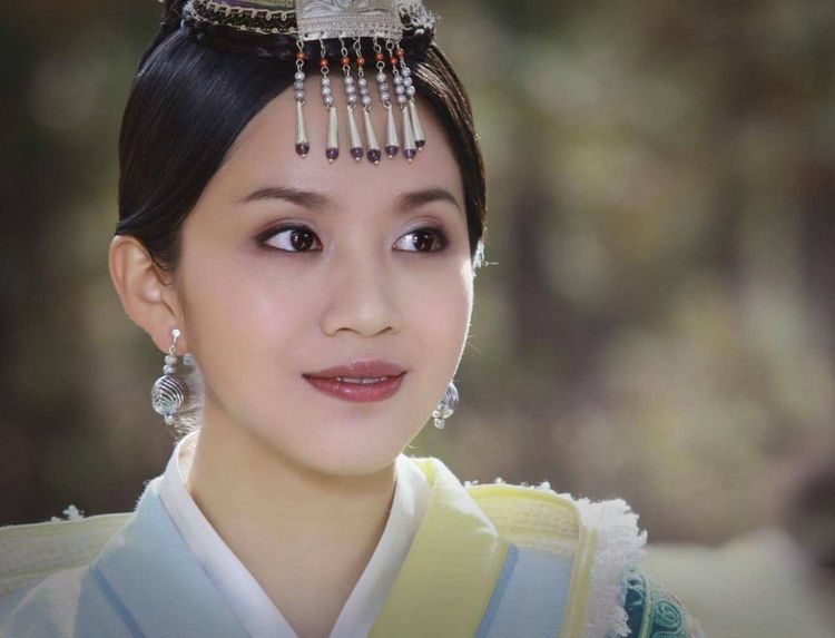 她曾帮助丈夫开国,后成为了开国皇后,成为太后之后却改嫁给大臣