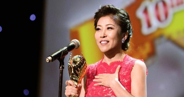 在中国骗走44亿,拿美国绿卡投身国外|吴冰|体操|运动员_新浪新闻