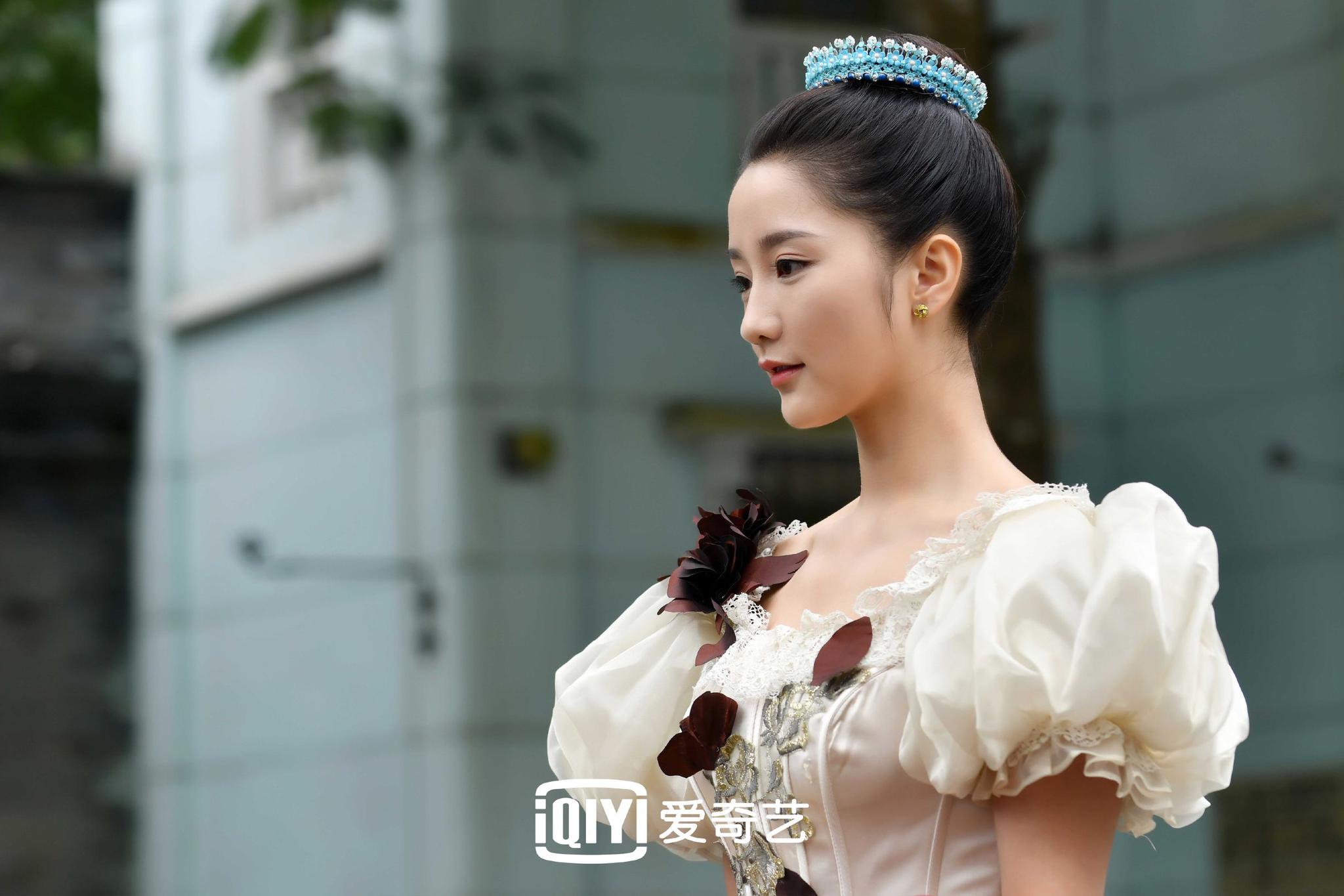 肖燕演技在线,剧情感人,主题励志,这样的《小娘惹》惹人心动