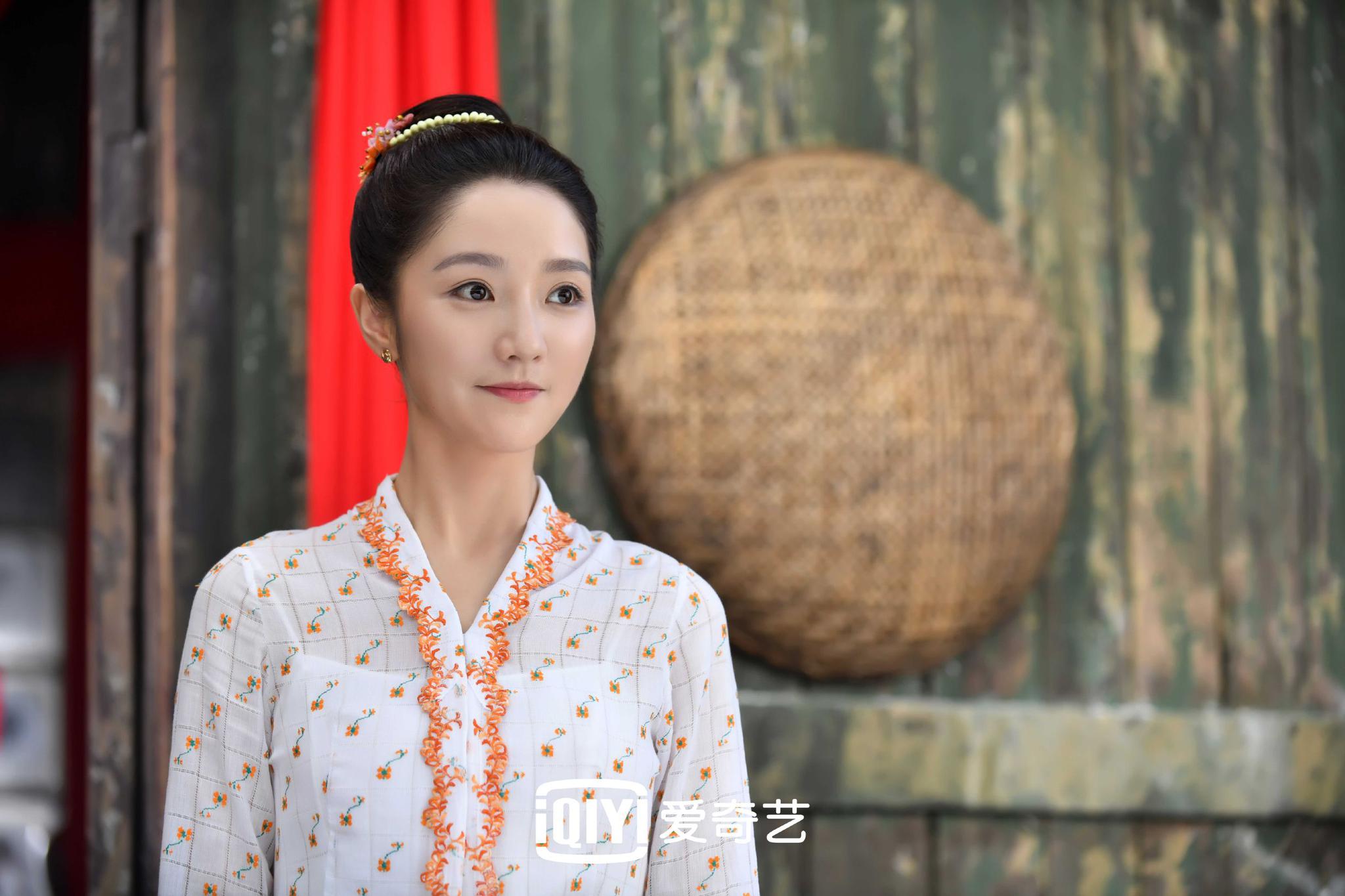 肖燕演技在线,剧情感人,主题励志,这样的《小娘惹》惹人心动