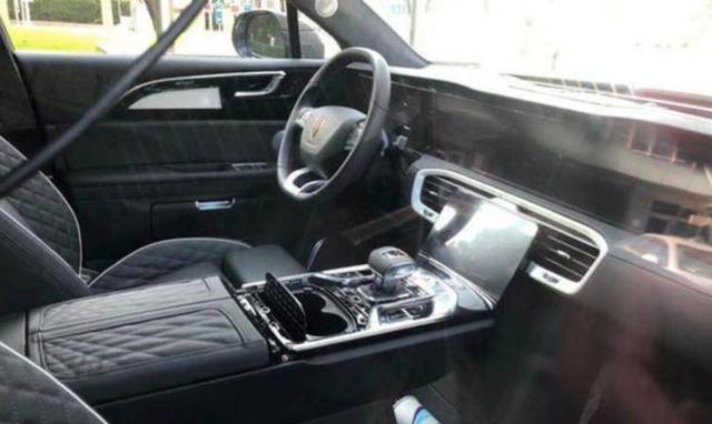 红旗E-HS9最新路试谍照曝光 豪车范儿十足