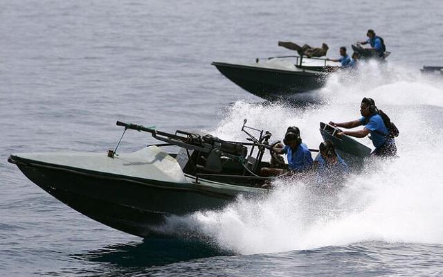 10万大军抵达边境后,印度终于要迈出危险一步,运快艇到班公湖