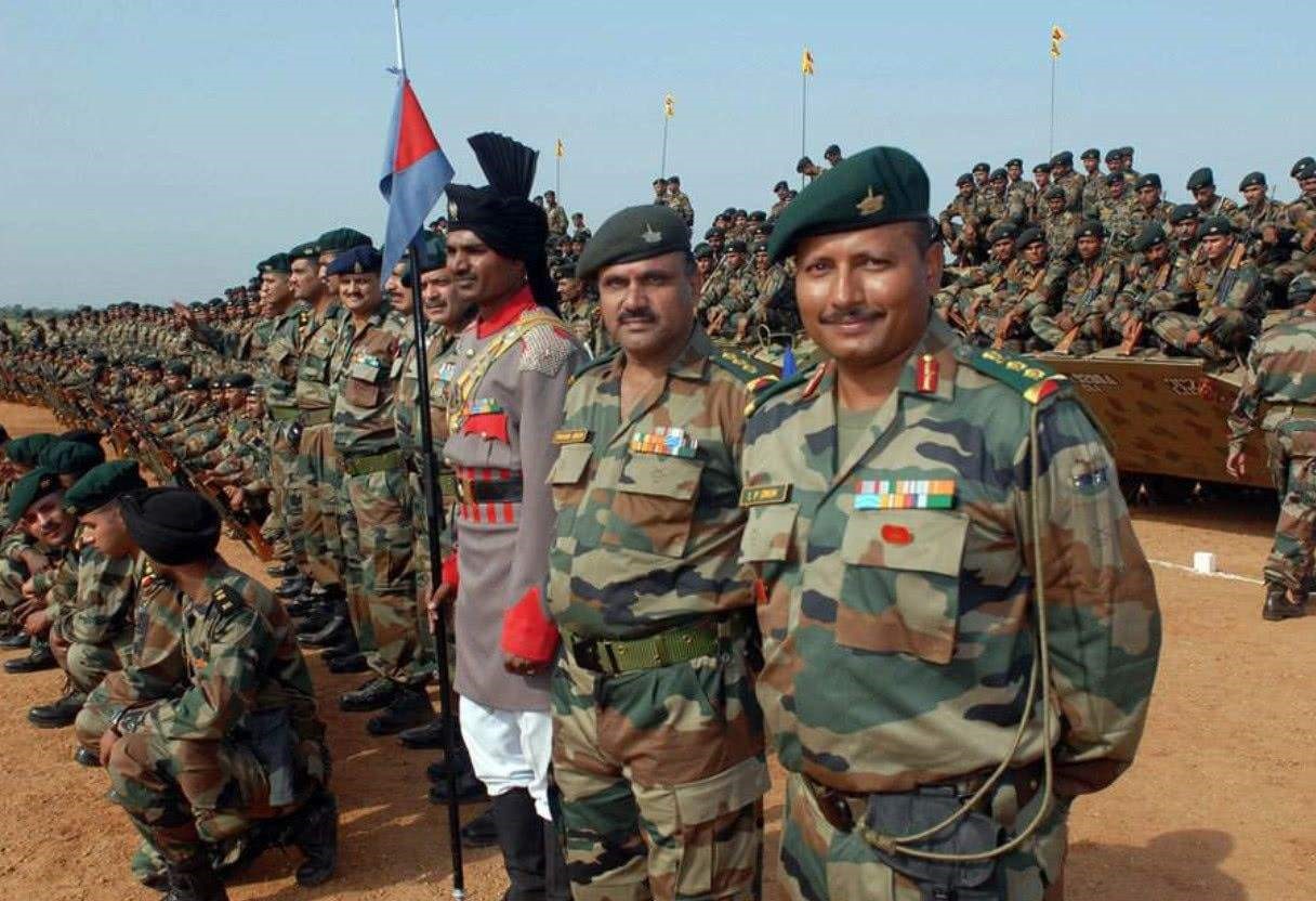 印军从四面包围开火,8名武装分子当场被击毙|巴基斯坦|印度|武装分子