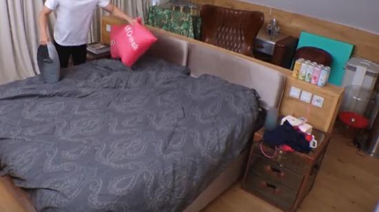 各种小碎花 粉色窗帘,这真的是李晨家吗?太反差萌了