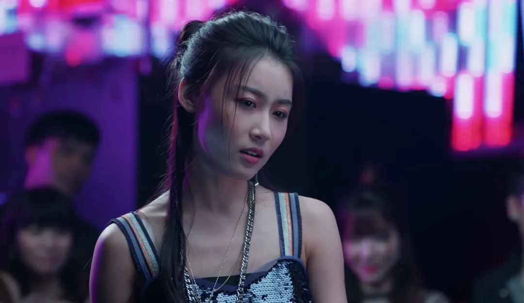 黄宗泽吴卓羲主演新剧《战毒》开播,看完前两集感觉怎样?