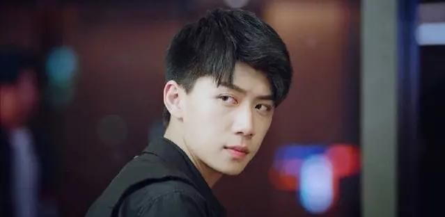 《晨阳》中的张九便是这号人,人称"九哥",安国新晋毒王,剧中最大反派