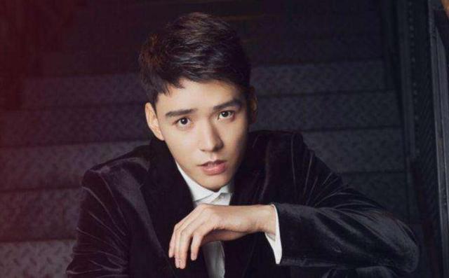 山寨小萌主》就是由他主演的,饰演的李衡这一角色让很多观众喜爱不已