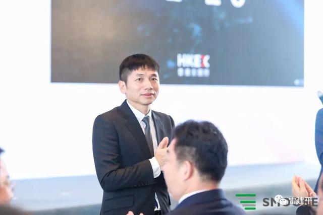 陈志平ipo前,陈志平持有38.49%股权,为最大股东;熊少明持股为5.