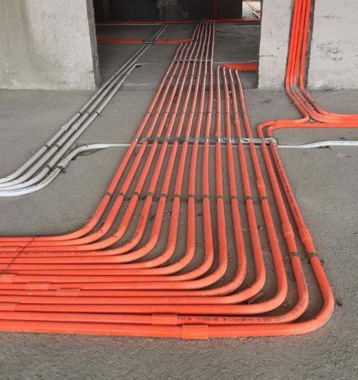 新房装修,内行人都是这样选ppr水管,埋在地里几十年也不用换