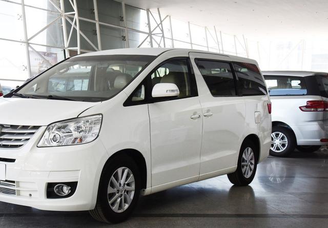 九龙艾菲终于火了,长4米9,2.0t 6at,比华颂7时尚,12.98万起-新浪汽车